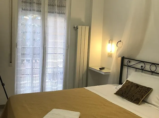 호텔 Lina 로아노